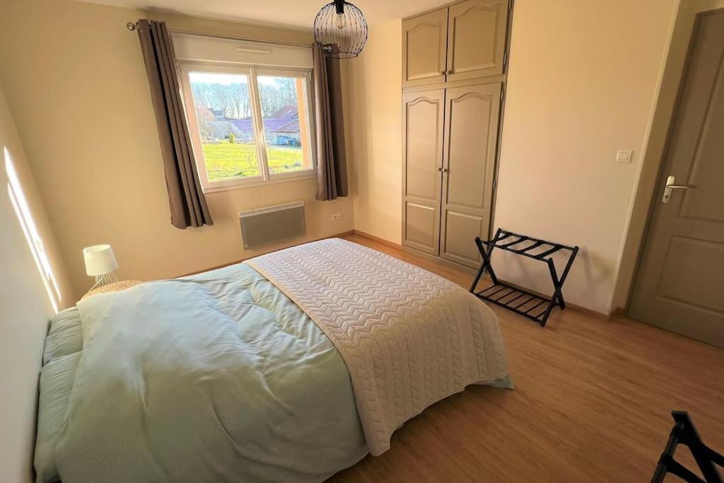 Maison Avec Veranda - Gite De L'Arbrisseau Rethel Exteriér fotografie