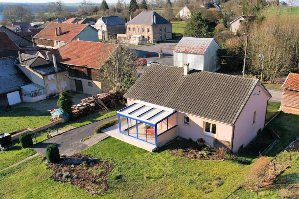 Maison Avec Veranda - Gite De L'Arbrisseau Rethel Exteriér fotografie